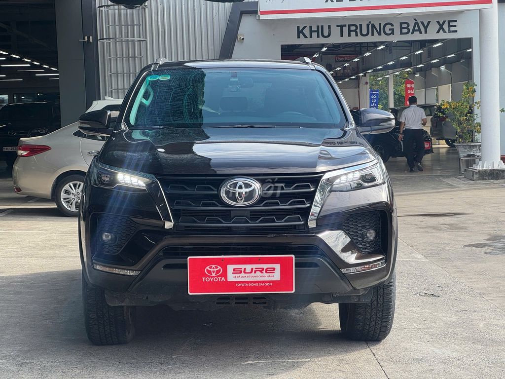 Fortuner 2.4AT 4x2 2020 - 46.864 km - Giá Còn Giảm. Mua bán Ô tô tại Thành phố Buôn Ma Thuột Đắk Lắk được đăng bởi Vũ Phong Toyota Sure Xe Cũ Chính Hãng hình 1