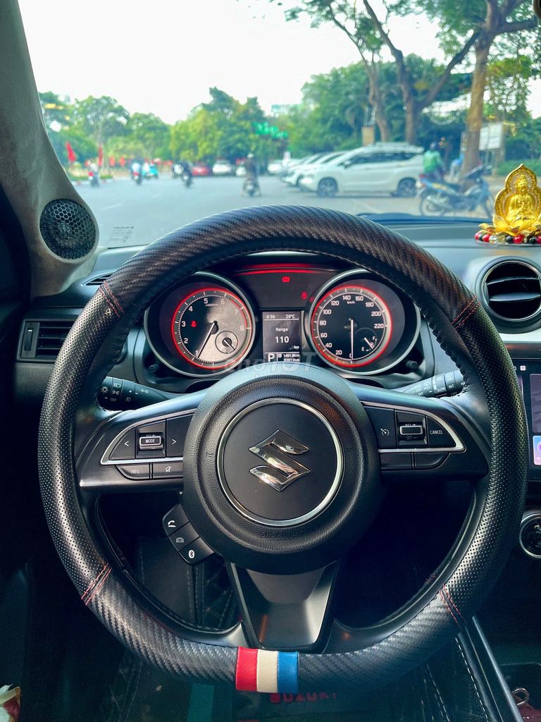 Suzuki Swift 2020 GLX 1.2 AT - 52000 km. Mua bán Ô tô tại Quận Cầu Giấy Hà Nội được đăng bởi Hùng Eco Auto hình 9