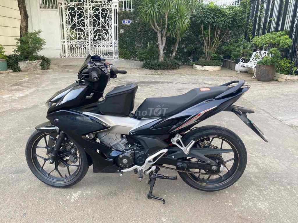 Winer X(2019)bstp,chính chủ,ABS,đẹp keng máy zin. Mua bán Xe máy tại Quận 7 Tp Hồ Chí Minh được đăng bởi Trung Anh hình 6