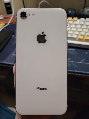 Em cần bán Iphone 8 64gb. Mua bán Điện thoại tại Quận Hà Đông Hà Nội được đăng bởi Thanh Hòa