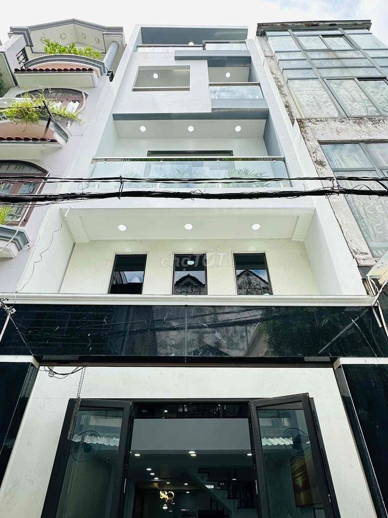 Bán nhà 52m² đường Lê Lai P3 Gò Vấp, giá 3 tỷ550 còn 2 tỷ950 sổ riêng