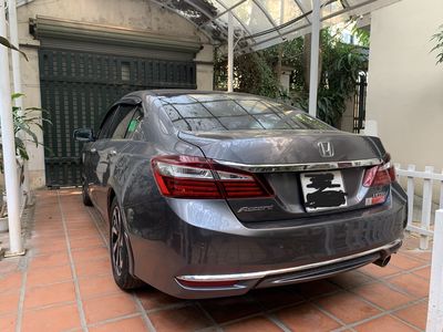 Bán Honda Accord nhập Thái nguyên bản, gần như mới