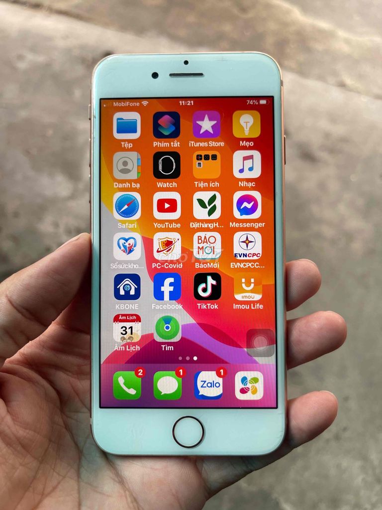 Apple iPhone 8 64G Vàng đồng. Mua bán Điện thoại tại Huyện Bình Chánh Tp Hồ Chí Minh được đăng bởi Dương Hoàng Tân hình 1