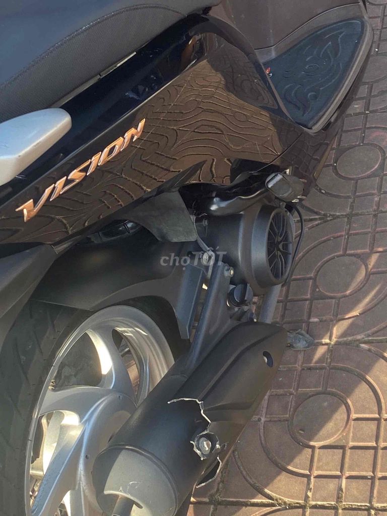 Honda Vision 2021 Đen 12000 km. Mua bán Xe máy tại Thành phố Sóc Trăng Sóc Trăng được đăng bởi Cường hình 6