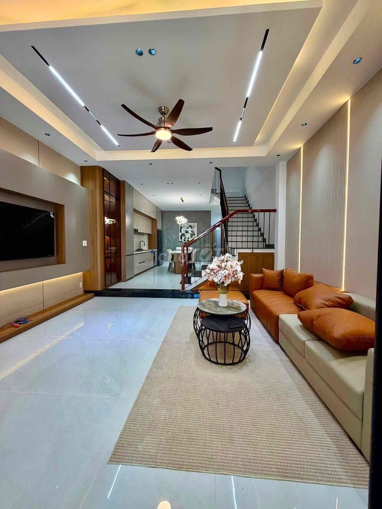 Аренда · 3 комн. · 100 м² · Quận Cẩm Lệ, ул. Đường Thanh Lương 18