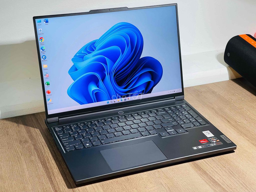 Lenovo Legion Slim 7-22 Ryzen 7-6800hs. Mua bán Laptop tại Quận Bình Thạnh Tp Hồ Chí Minh được đăng bởi Minh Quân hình 1