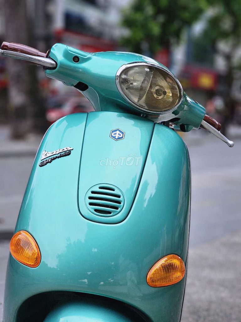 Vespa ET4 125 cực đẹp 😍. Mua bán Xe máy tại Quận Ba Đình Hà Nội được đăng bởi Việt hình 11