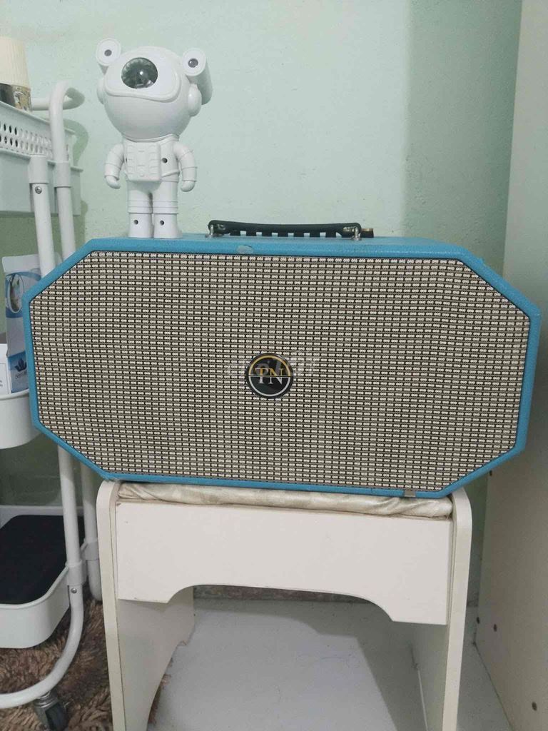 Loa karaoke Xanh dương mới kèm Mic hát. Mua bán Tivi, Âm thanh tại Quận 8 Tp Hồ Chí Minh được đăng bởi Trịnh Trần huy hình 1