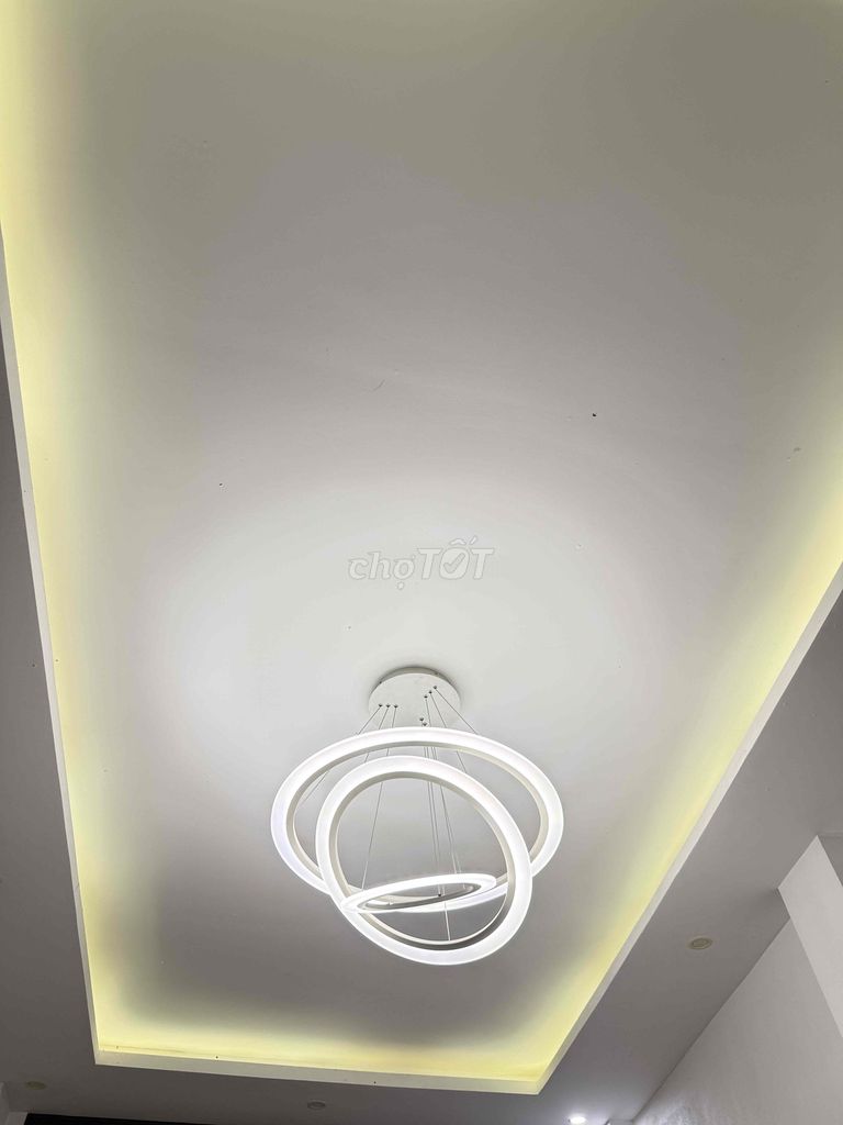 Đèn thả 3 vòng tròn. Mua bán Đèn tại Quận Hai Bà Trưng Hà Nội được đăng bởi Hue hình 1