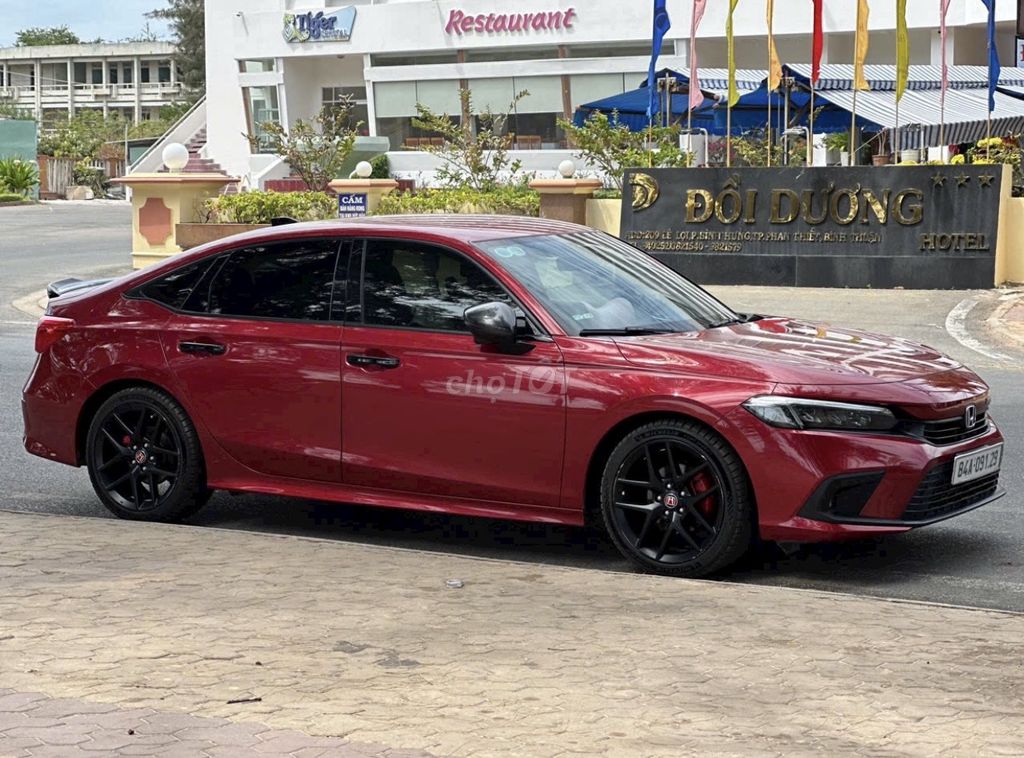 Honda Civic RS 2021 Đỏ 54000 km. Mua bán Ô tô tại Huyện Củ Chi Tp Hồ Chí Minh được đăng bởi Trinh Ho hình 3