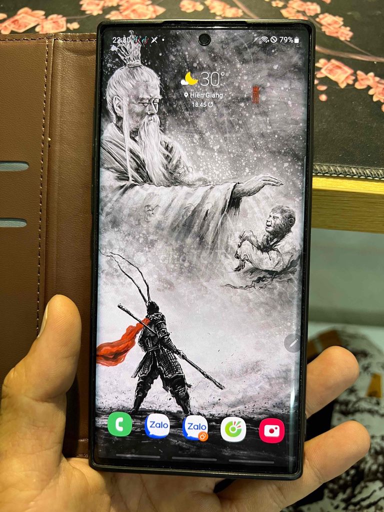 Samsung Note 10 Plus 5G Bạc Nứt kính Lưng. Mua bán Điện thoại tại Quận Nam Từ Liêm Hà Nội được đăng bởi Nguyễn Hoàng Hà Huy Quân hình 1