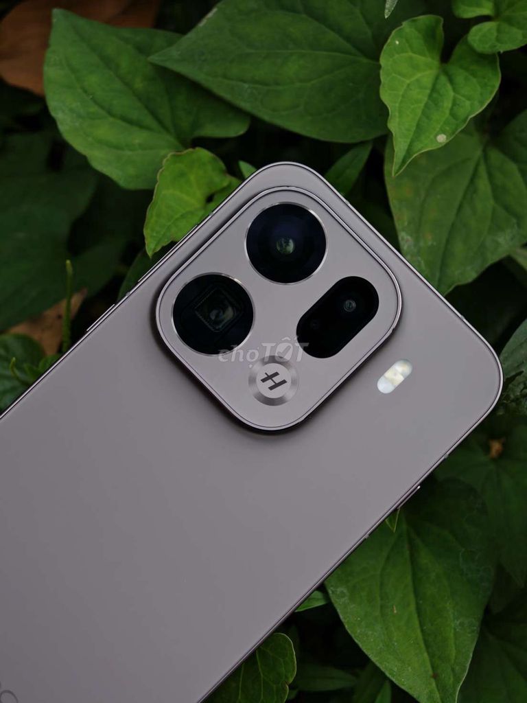 Oppo Find X9 Pro 256GB Xám titan fullbox. Mua bán Điện thoại tại Quận Ninh Kiều Cần Thơ được đăng bởi Nguyễn Toàn hình 1