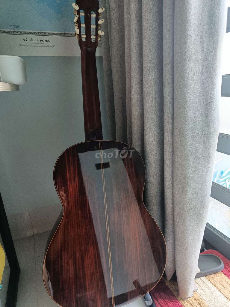 Thanh lý guitar yamaha cg192c