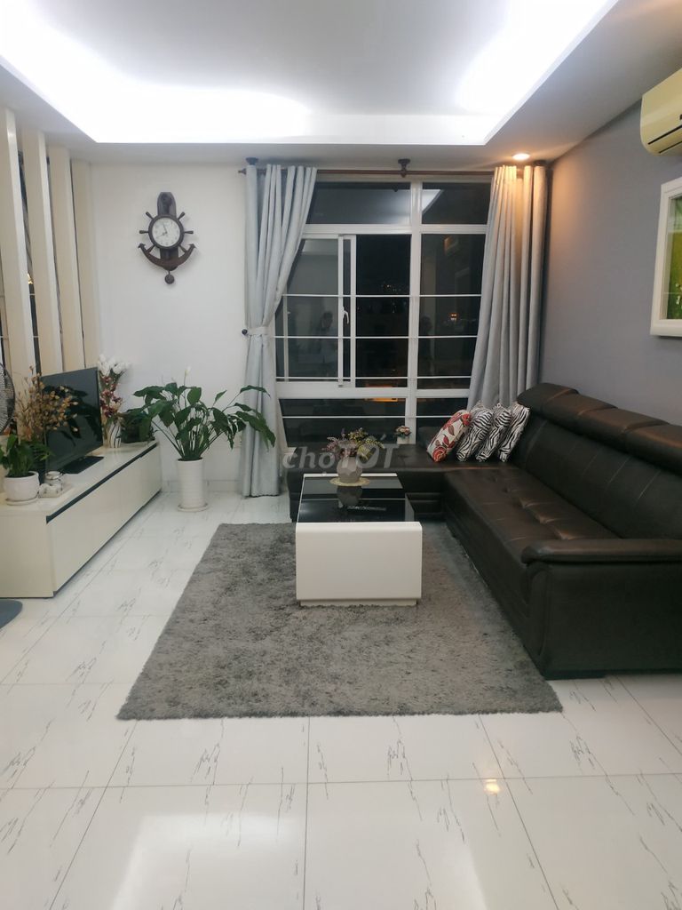 BÁN CĂN HỘ CHUNG CƯ CENTRAL GADEN 85M2 2PN GIÁ 5,6 TY