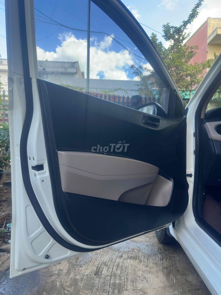 Hyundai Grand i10 2017 Grand 1.2 MT Base -. Mua bán Ô tô tại Thành phố Buôn Ma Thuột Đắk Lắk được đăng bởi VĂN CHIẾN BMT 1987 hình 14