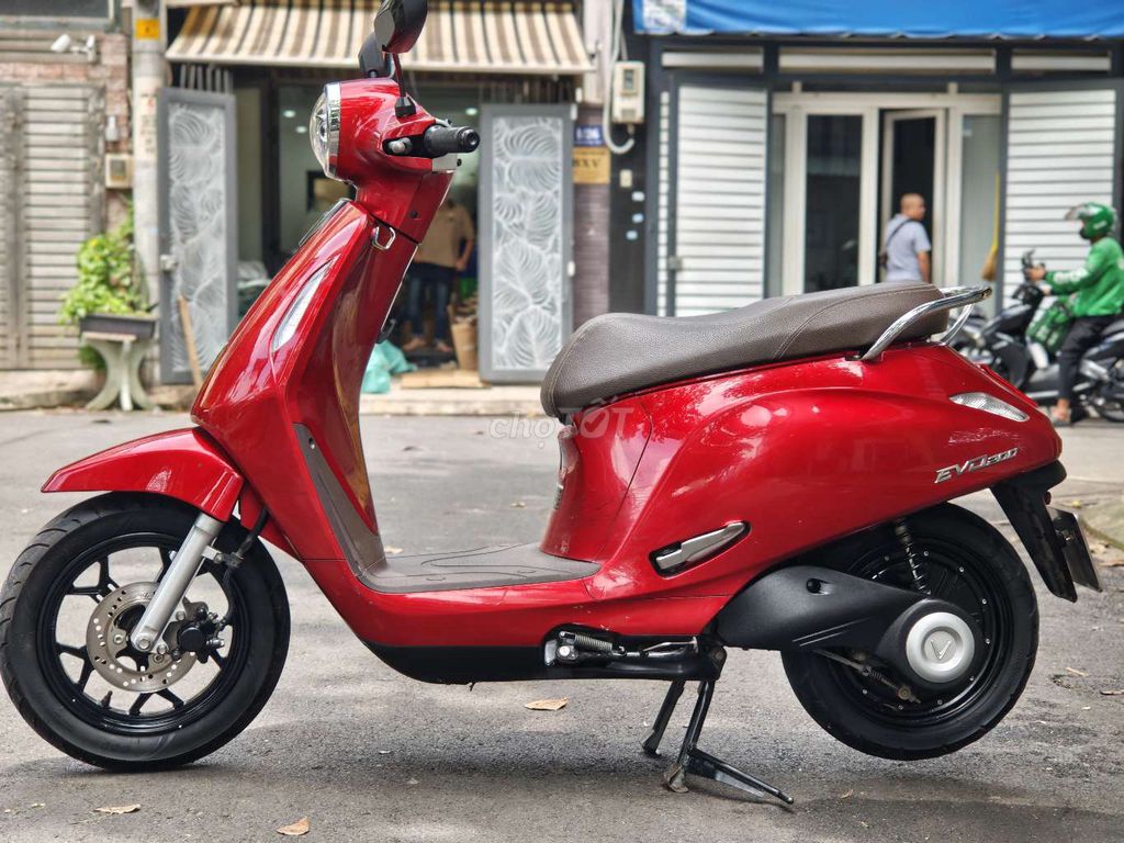 VinFast Evo 200 2025 года, документы владельца, номер Лонган