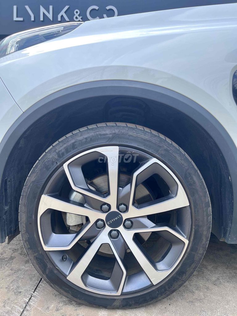 Lynk&Co 01 2024 Hyper Pro - 26000 km. Mua bán Ô tô tại Thành phố Thuận An Bình Dương được đăng bởi Nguyễn Hoàng Sơn hình 9