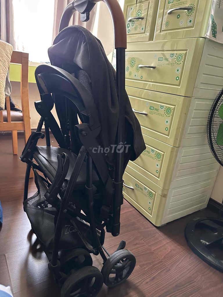 Xe đẩy Zaracos Đen cho bé. Mua bán Mẹ và bé tại Quận Tân Phú Tp Hồ Chí Minh được đăng bởi Nhung hình 1