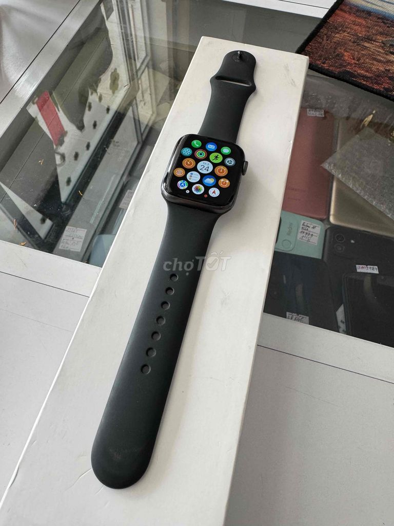 Apple Watch Series 5 44mm fullbox