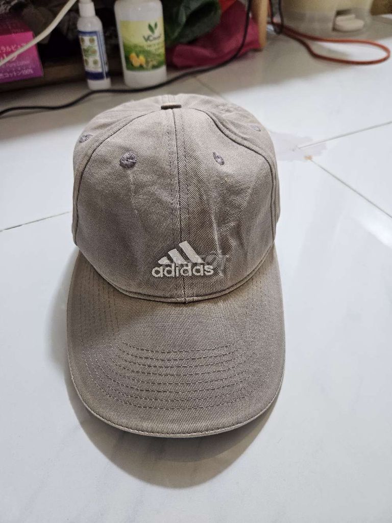 Adidas mũ