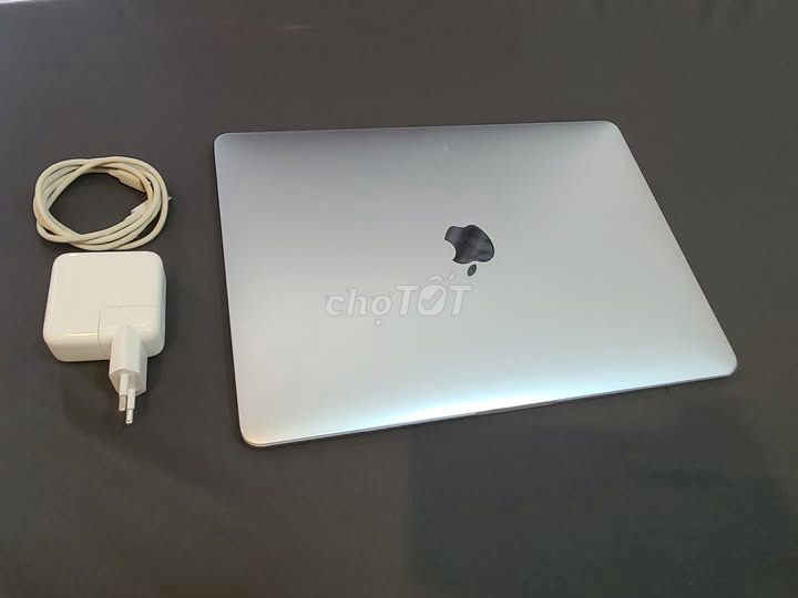 Apple Macbook Pro Core i5 256GB Bạc. Mua bán Laptop tại Quận 5 Tp Hồ Chí Minh được đăng bởi Hội Đồ Điện Tử hình 1