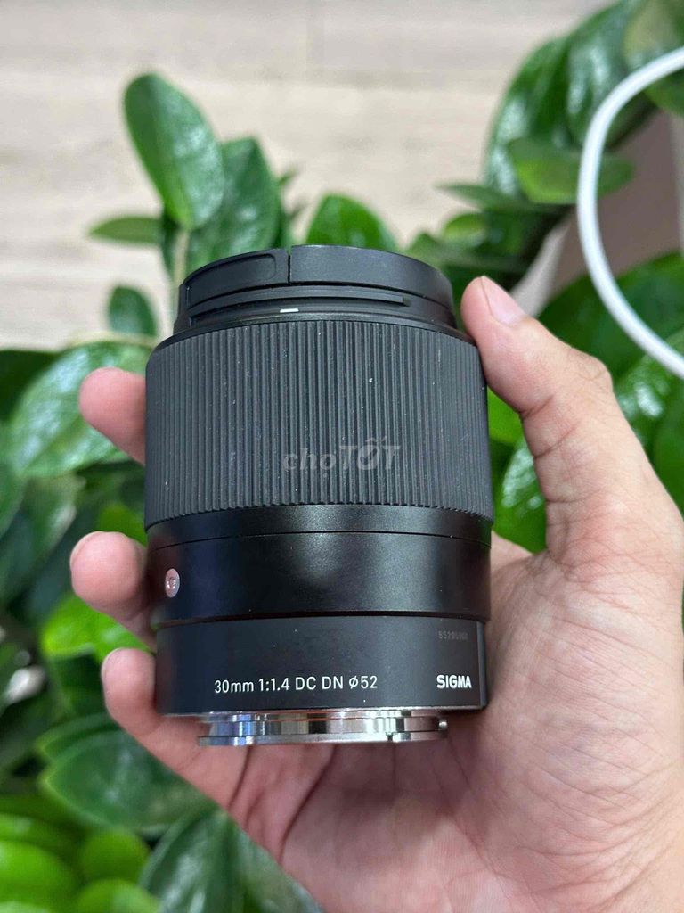 Sigma 30 sony. Mua bán Máy ảnh, Máy quay tại Quận Thanh Khê Đà Nẵng được đăng bởi Thắng  hình 1