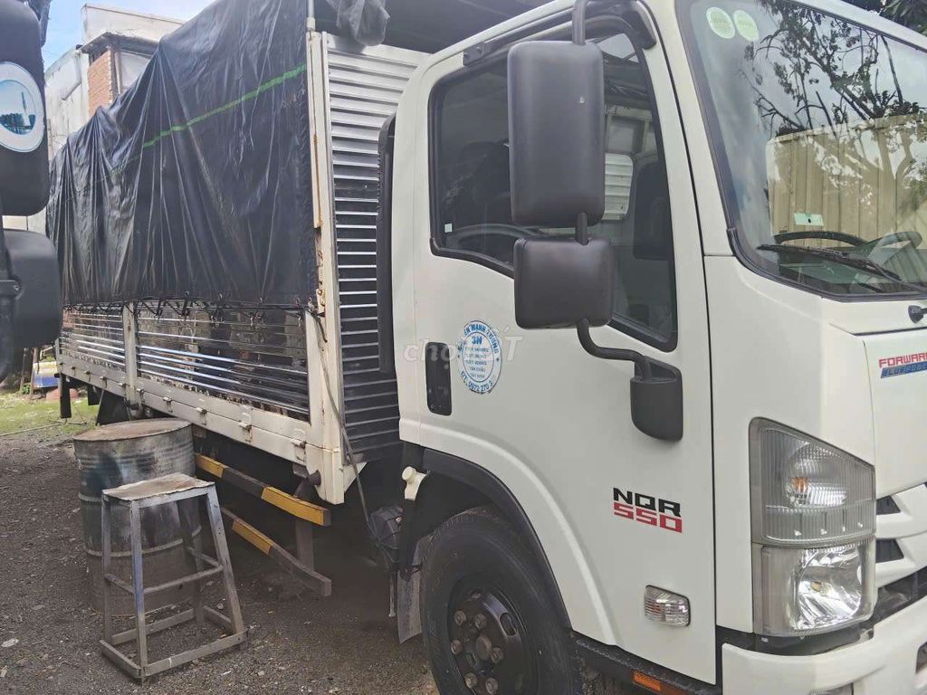 Xe tải Isuzu 5t4 đời 2022 thùng bạt có bàn nâng. Mua bán Xe tải, xe ben tại Quận 12 Tp Hồ Chí Minh được đăng bởi A Hoàng hình 3