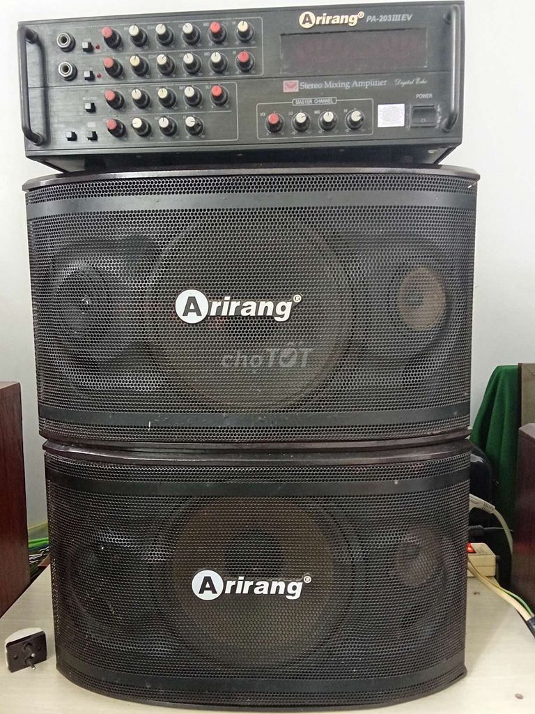 Cần sang nhượng lại Amply Arirang, loa Arirang. Mua bán Tivi, Âm thanh tại Thành phố Tây Ninh Tây Ninh được đăng bởi Thông hình 1