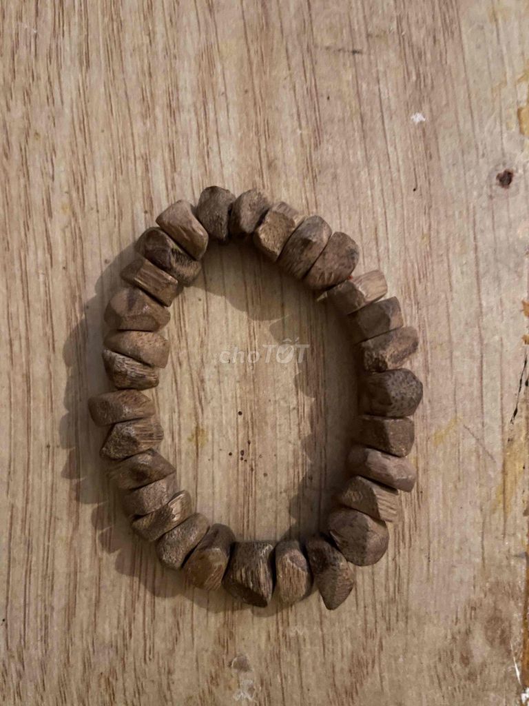 lắc tay trầm hương. Mua bán Phụ kiện thời trang khác tại Thành phố Tam Kỳ Quảng Nam được đăng bởi Dương Trùng hình 1