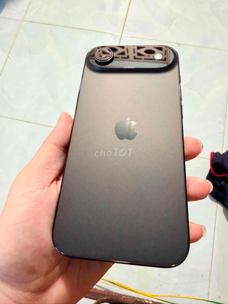 iPhone 17 Air 256GB Đen Giao Lưu. Mua bán Điện thoại tại Quận Ninh Kiều Cần Thơ được đăng bởi Huy Pro hình 1