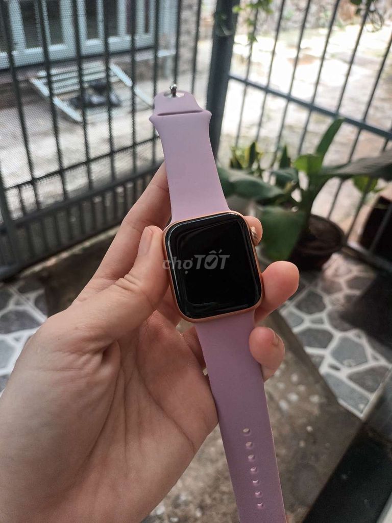 Apple watch series 5 40mm LTE rose USA zin keng