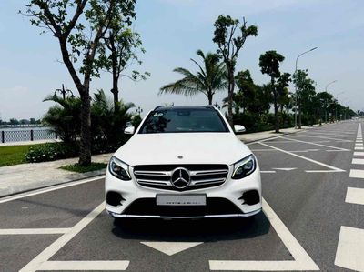 Mercedes-Benz GLC 300 2018 Trắng 120000 km