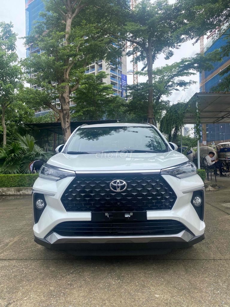 Toyota Veloz Cross 2025. Mua bán Ô tô tại Quận Hà Đông Hà Nội được đăng bởi Nguyễn Hà hình 3