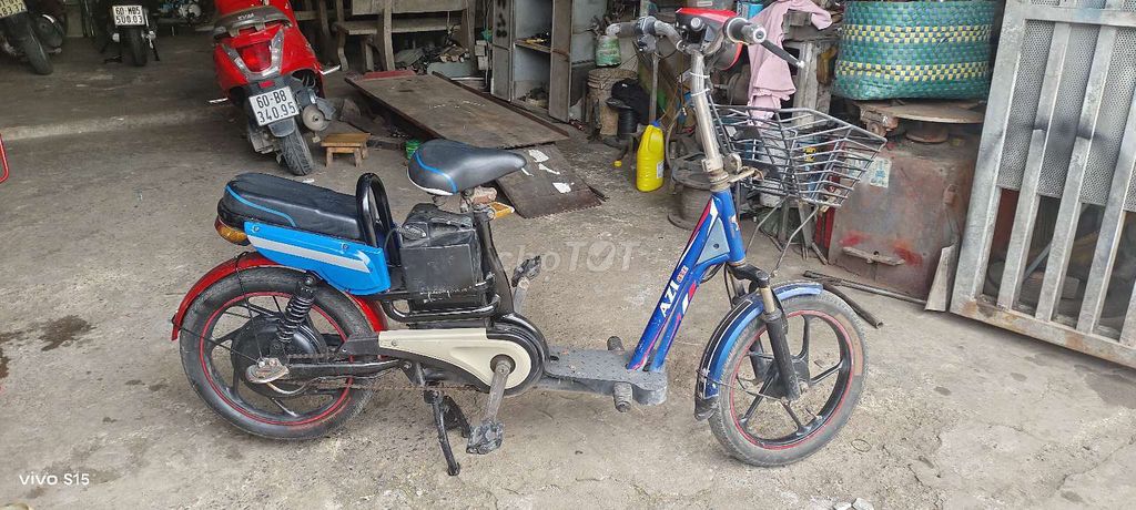 Xe đạp điện màu Xanh dương. Mua bán Xe điện tại Thành phố Biên Hòa Đồng Nai được đăng bởi Nguyên ngọc thanh hình 2