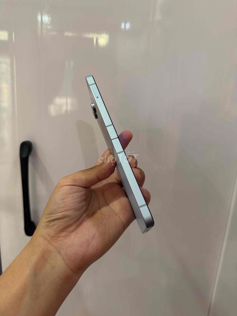 Samsung Z Flip 6 256GB ssvn. Mua bán Điện thoại tại Quận Tân Bình Tp Hồ Chí Minh được đăng bởi Hoàng Nam hình 1