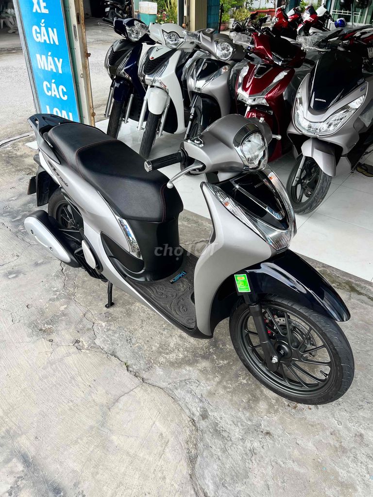 SH mode ABS xe đẹp Máy Zin (trả góp). Mua bán Xe máy tại Huyện Lai Vung Đồng Tháp được đăng bởi Cửa Hàng Xe Gắn Máy PHONG uy tín hình 1