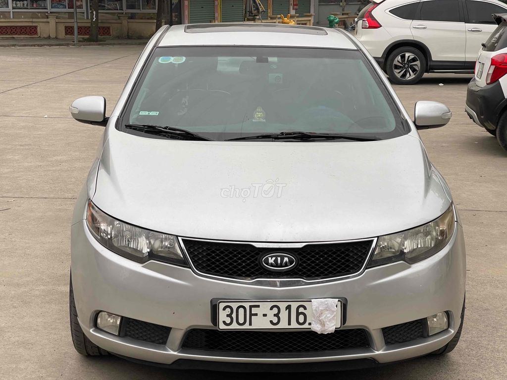 Kia Forte 2009 SLi 1.6 AT - 8000 km