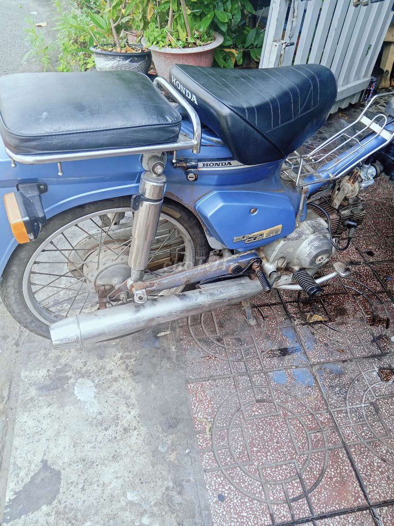 Honda Cub 84 màu Xanh. Mua bán Xe máy tại Thành phố Tân An Long An được đăng bởi Nê hình 1