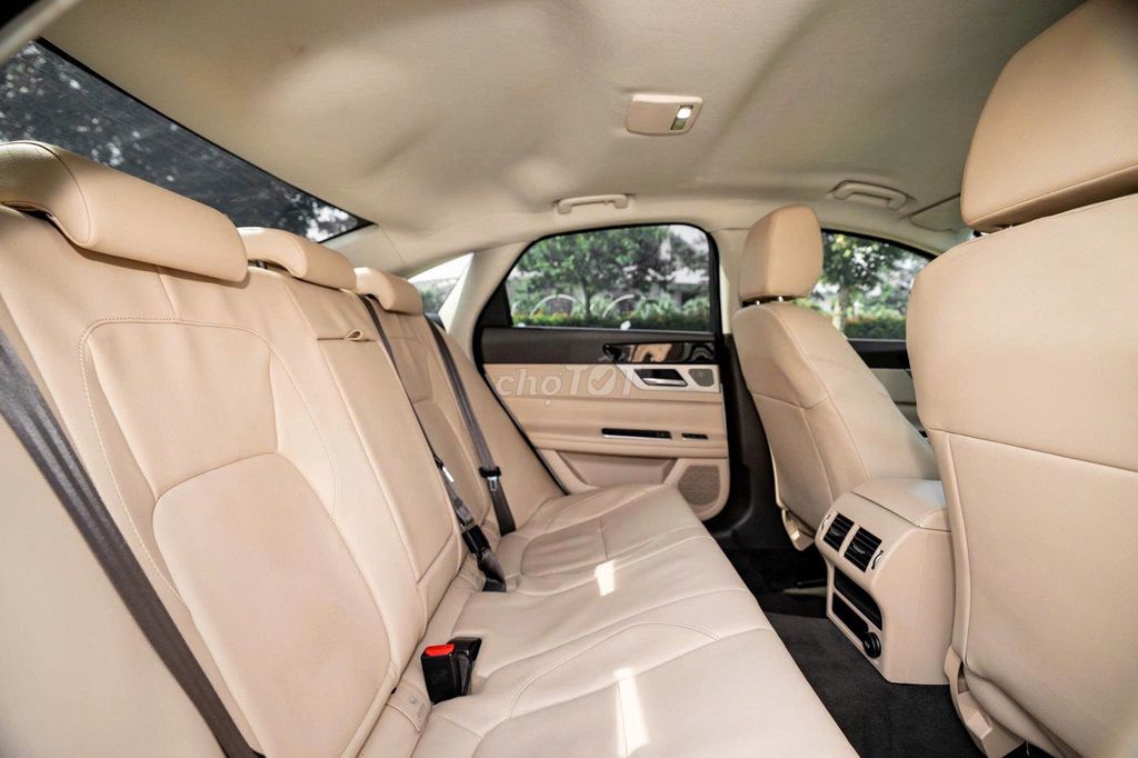 Jaguar XF 2016 PURE Trắng - 1 Chủ Từ Đầu. Mua bán Ô tô tại Quận 7 Tp Hồ Chí Minh được đăng bởi FatCar Auto hình 10