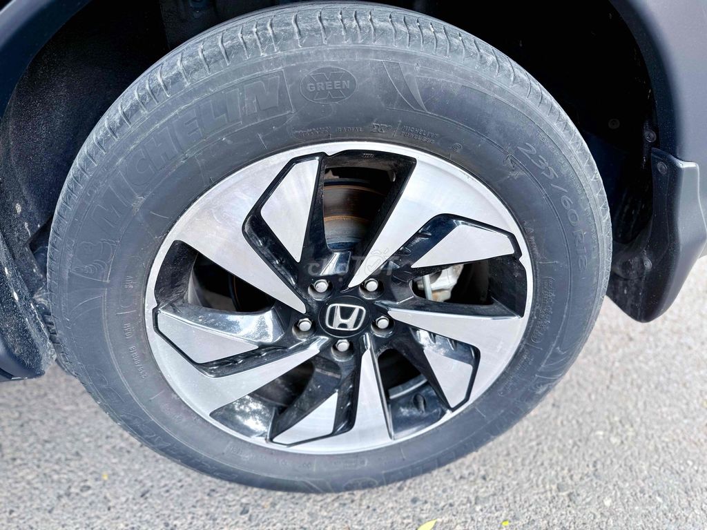 Honda CR V 2015 2.4 AT - 120000 km. Mua bán Ô tô tại Quận Hoàng Mai Hà Nội được đăng bởi Phạm quang đồng hình 18