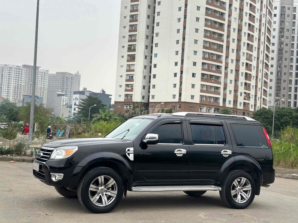 Ford Everest 2009 Limited 4x2 - 54885 km. Mua bán Ô tô tại Quận Hà Đông Hà Nội được đăng bởi Ánh Minh hình 3