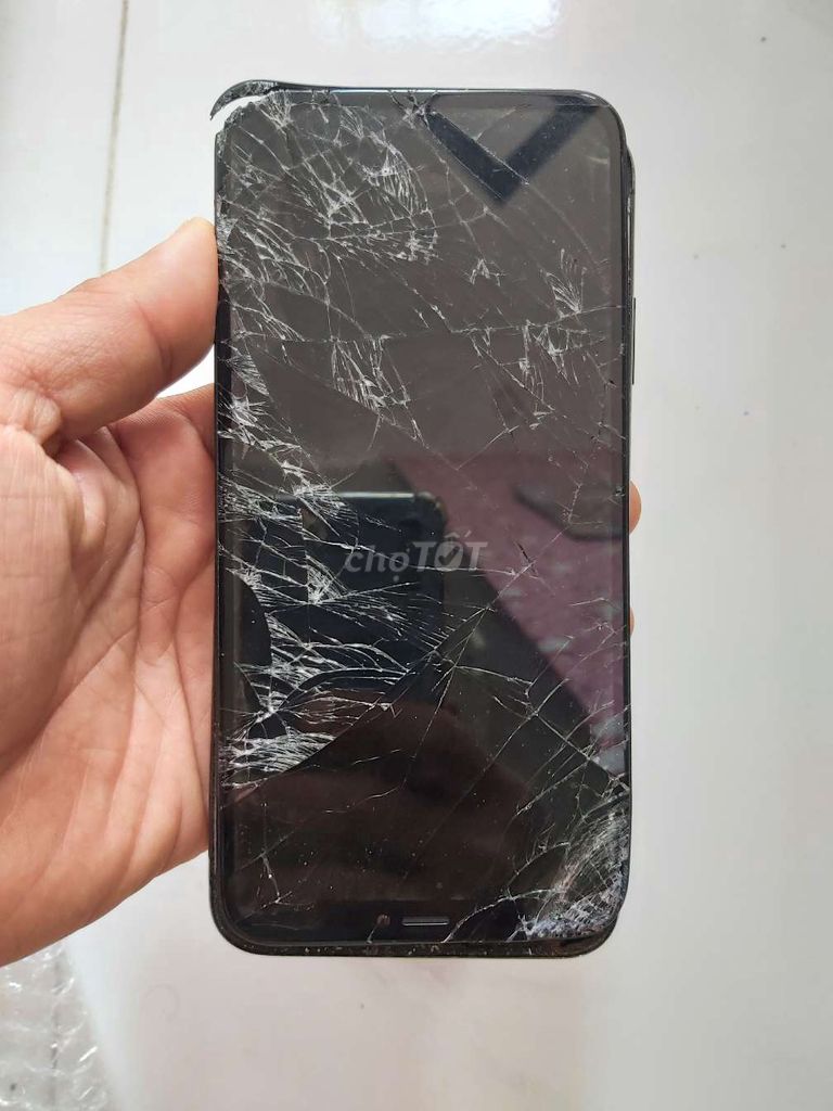 Apple iPhone XS Max 64GB Đen Hư màn hình. Mua bán Điện thoại tại Quận 6 Tp Hồ Chí Minh được đăng bởi lam thanh hình 1