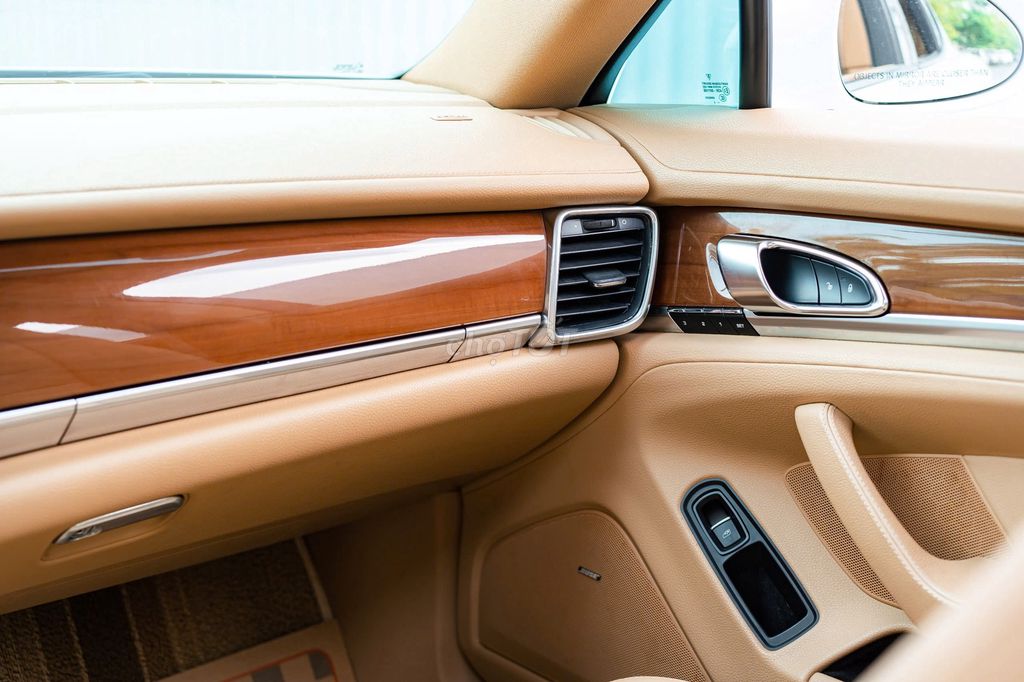 Poscher Panamera sx  2013. Mua bán Ô tô tại Quận Cầu Giấy Hà Nội được đăng bởi Quân Q Auto hình 8