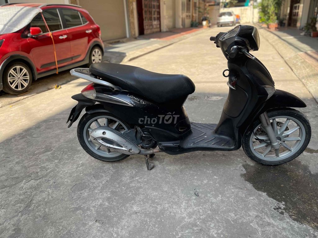 Piaggio Liberty 125ie Đen. Mua bán Xe máy tại Quận Cầu Giấy Hà Nội được đăng bởi Lan Anh hình 5
