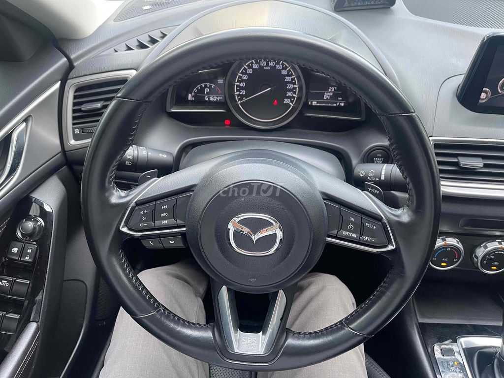 Mazda 3 2020 1.5L Luxury - 61234 km. Mua bán Ô tô tại Quận Cầu Giấy Hà Nội được đăng bởi Tuấn hình 11