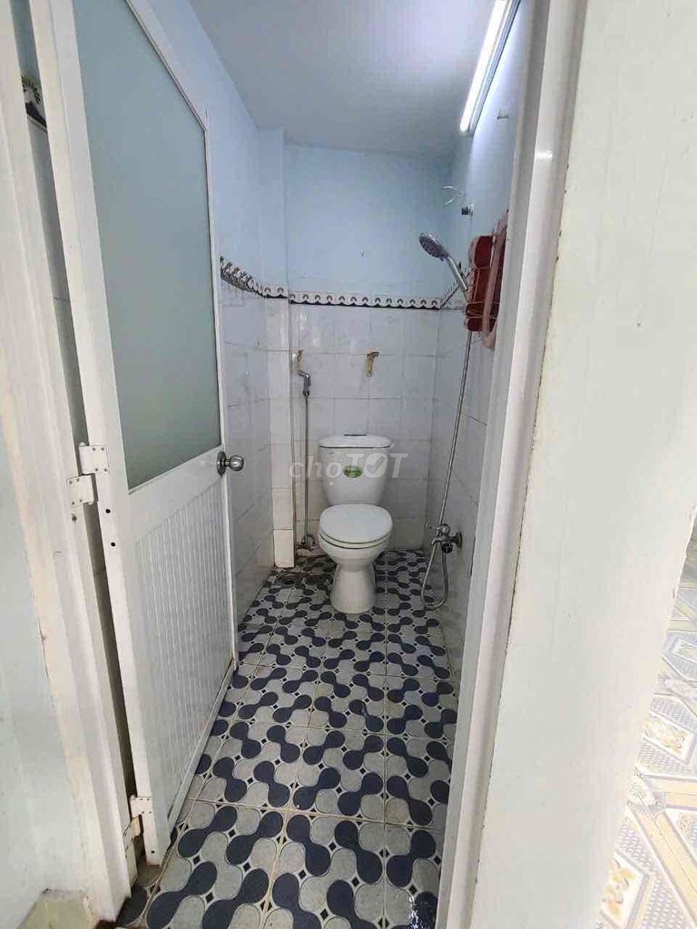 nhà tốt- diện tích ổn- thuận tiện di chuyển các quận trung tâm. Mua bán nhà ở tại Quận Gò Vấp Tp Hồ Chí Minh được đăng bởi Quốc Khang hình 5