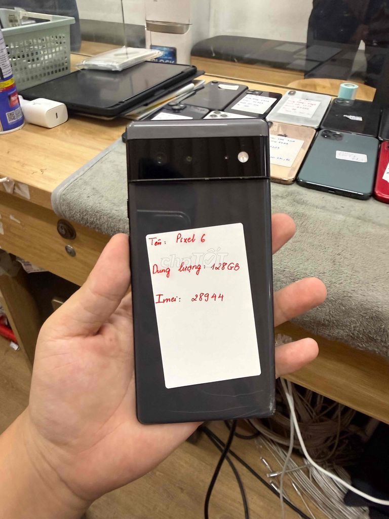 Google Pixel 6 128GB Đen Đã sử dụng. Mua bán Điện thoại tại Quận Đống Đa Hà Nội được đăng bởi Hoàng quân store hình 1