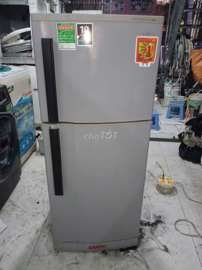 Tủ lạnh sanyo 170l