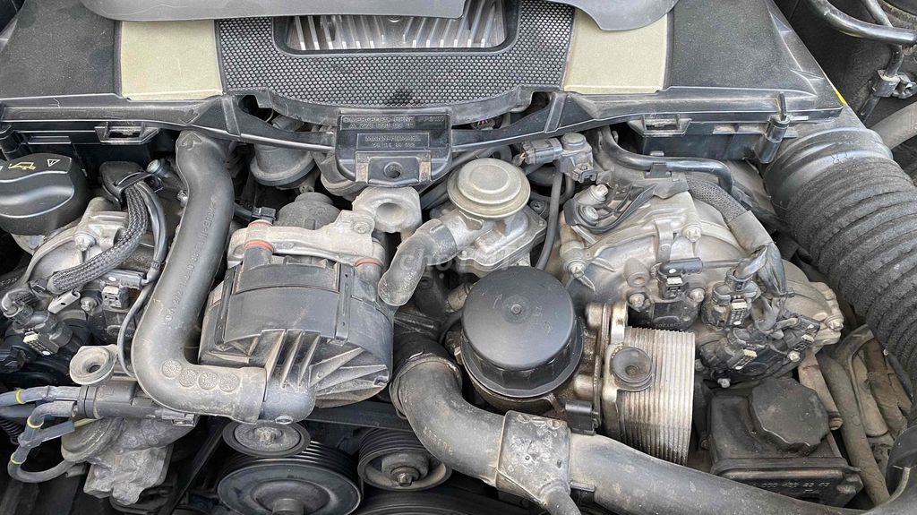 Mercedes Benz GLK ( siêu cọp ) zin 100%. Mua bán Ô tô tại Huyện Hóc Môn Tp Hồ Chí Minh được đăng bởi hiếu hình 12