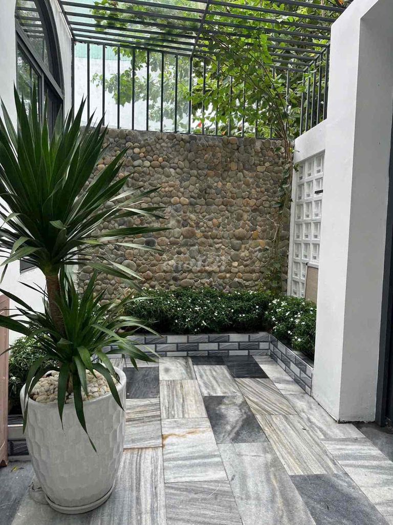 Furnished 2-bedroom house in Nam Việt Á — photo 1
